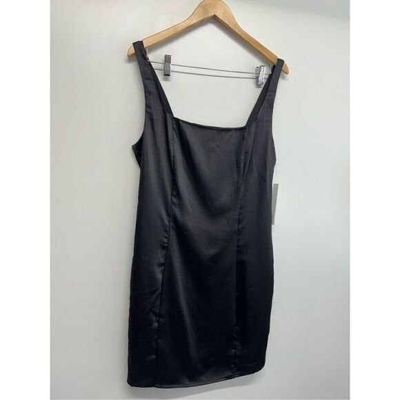 AQUA Mini Satin Dress Size Large Black‎ Square Neck Sleeves Exclusive NWT - Picture 4 of 13